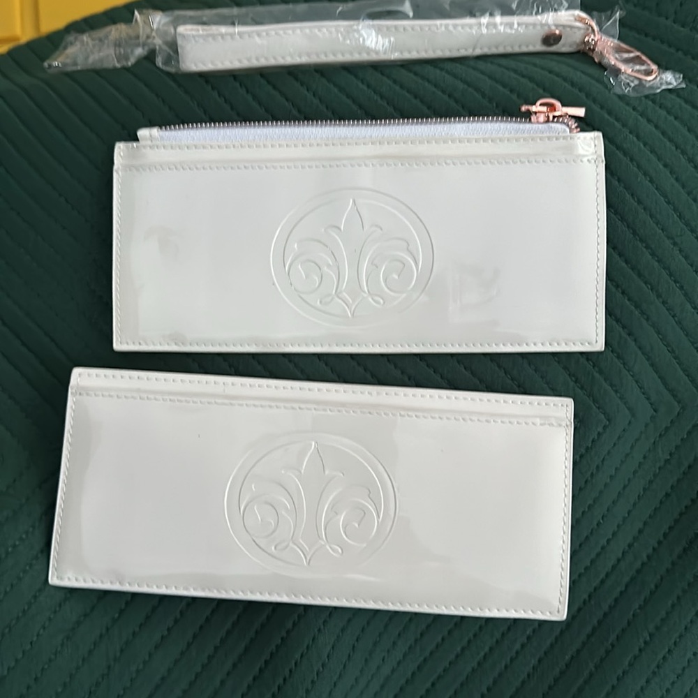 TYME Clutch - Picture 4 of 7